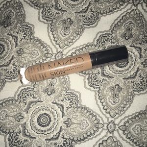 Naked Skin Concealer